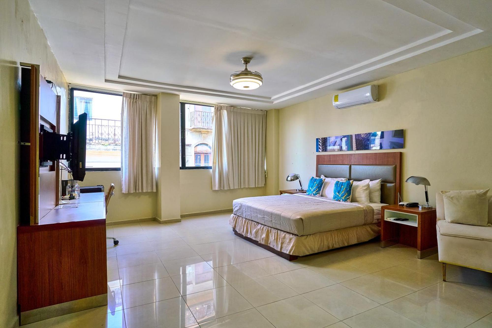 Hotel Libertad At Historic Main Street Santo Domingo Exteriér fotografie